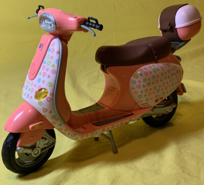 MyScene Miami Getaway KENZIE'S VESPA MOPED Pink Bike