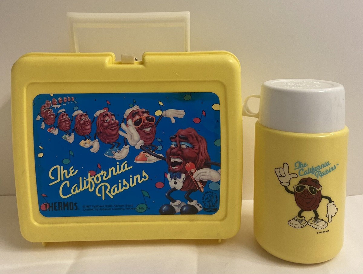 VINTAGE THE CALIFORNIA RAISINS 1987 YELLOW PLASTIC LUNCHBOX WITH