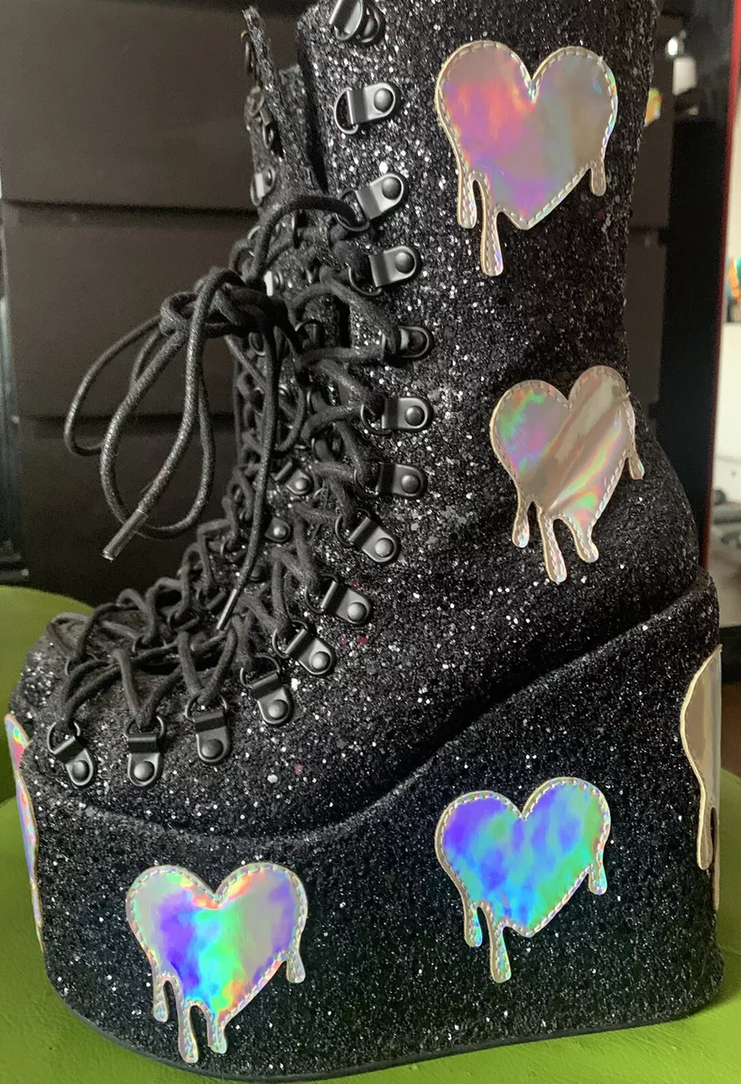 Kill doll hotsell boots