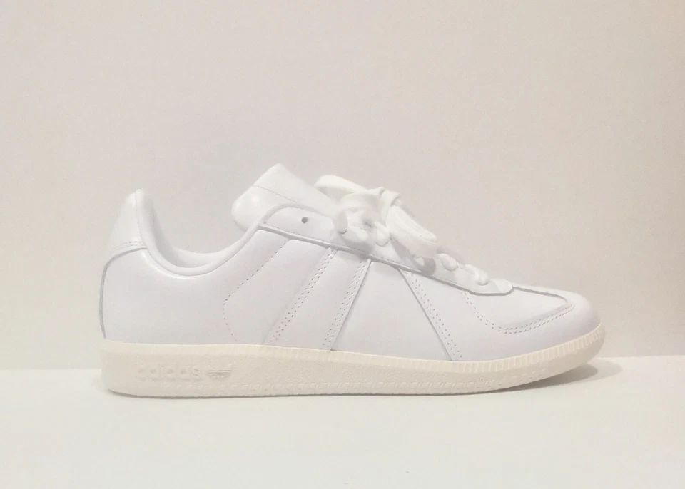 Unisex Adidas Originals BW Army HQ8996 White Size 5.5 UK - Image 2 of 4