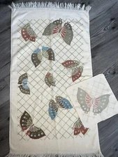 Vintage Lady Pepperell Cotton Bath  Towel With Butterflies Bath & Wash Cloth
