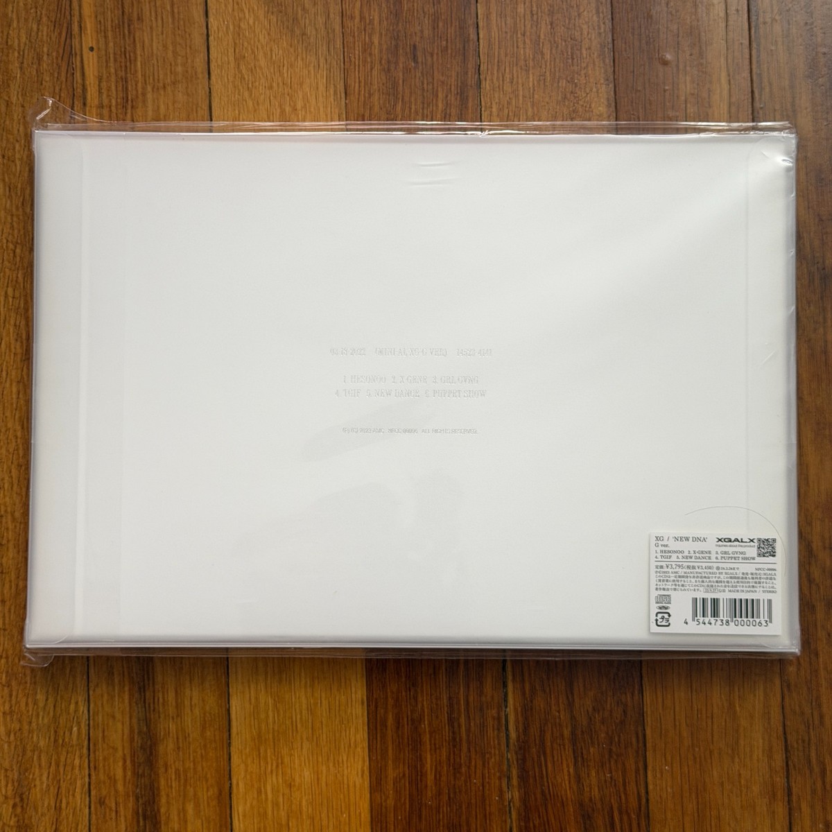 XG New DNA Silver Album G Ver - First Press Limited Edition Sealed