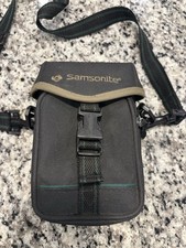 Samsonite Black Green Camera Case Travel Bag 7 x 4 x 3 Belt Loop W/ Strap BK