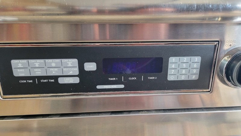 Dacor ER36D Freestanding 6-Burner Gas Range Convection Self-Clean SS