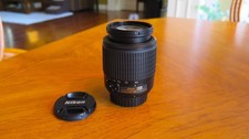 Nikon AF-S DX Nikkor 55-200mm f/4-5.6 G ED Autofocus Lens - Excellent