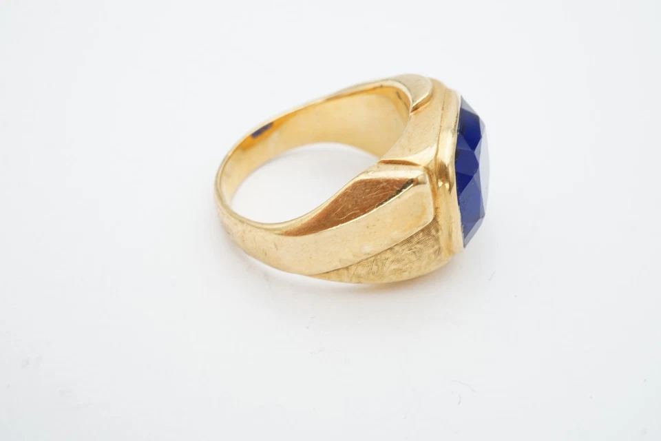 Anillo de espinela azul de oro amarillo de 10k creado en laboratorio talla 9,25 para hombre Foto 3 de 4