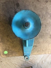 IDLER PULLEY+BRACKET Omc,3.8L,V6,170hp,229cid GM stringer,4.3,cobra 910492