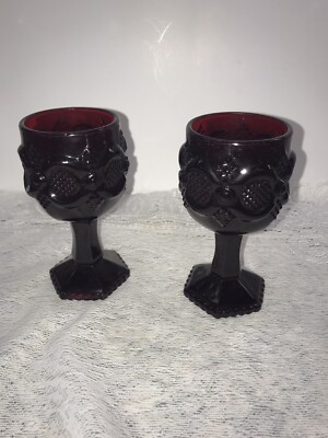 AVON CAPE COD Set of 2 Vintage Ruby Red Glass Wine Goblets   4 5/8''