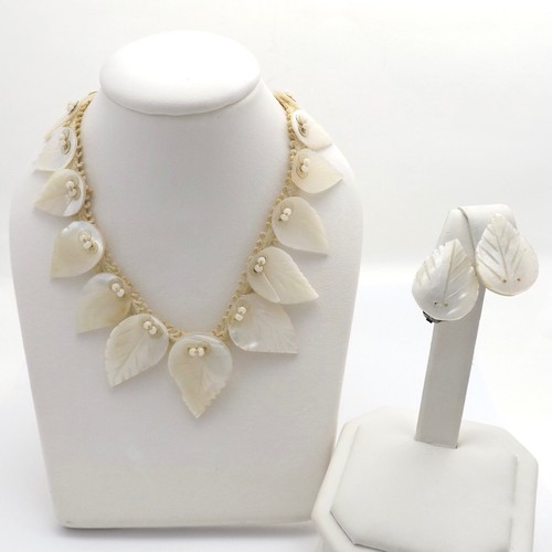 Vintage Carved Mother of Pearl Bead 