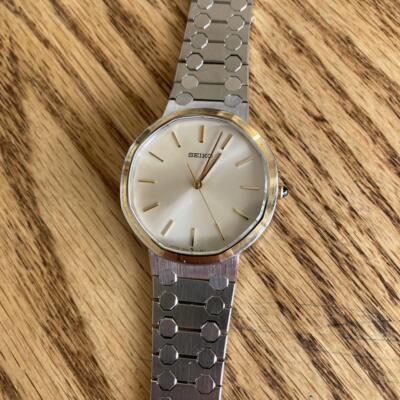 Seiko Acier 7830-5090 Stainless Steel Gold Quartz Mens Watch