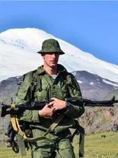 Russian Army Spetsnaz Field Summer Mabuta-2 Digital Flora Suit + Cap Donbass War