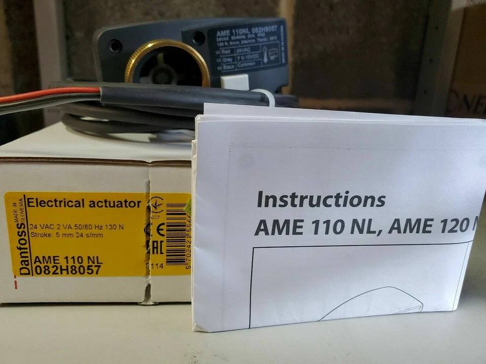 **NEW** Danfoss AME 110 NL 082H8057 Modulating 0-10v Valve Actuator