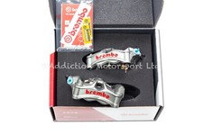 Pair Of Brembo Racing Stylema Radial Brake Calipers 100mm With Pads - 220d02010 Pair Of Brembo Racing Stylema Radial Brake Calipers 100mm With Pads - 220d02010