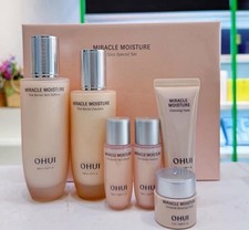OHUI Miracle Moisture 3-Item Set Toner Emulsion Cream
