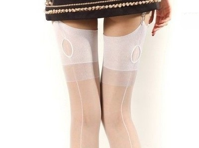 Weiße farbig genähte Cuban Heel Retro Look Schlüsselloch + Einfassung Damen Strümpfe