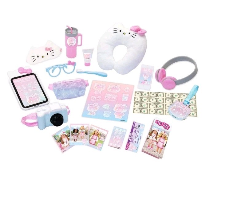 Life As Hello Kitty Travel Play Set for 18