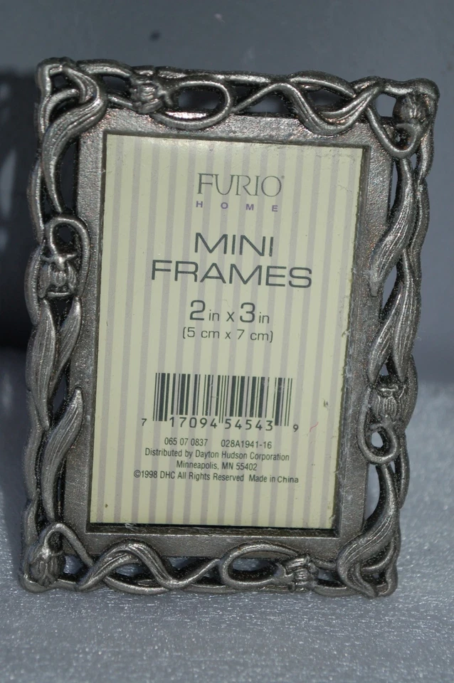 CRAIG FRAMES FURIO MINI 2X3 PEWTER PHOTO FRAME - Image 3 of 4