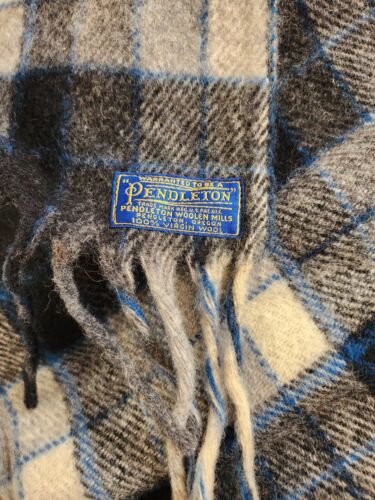 Vtg Pendleton Robe in a Bag Blue Grey Plaid Wool Stadium Blanket Throw Cushion - Picture 1 of 8