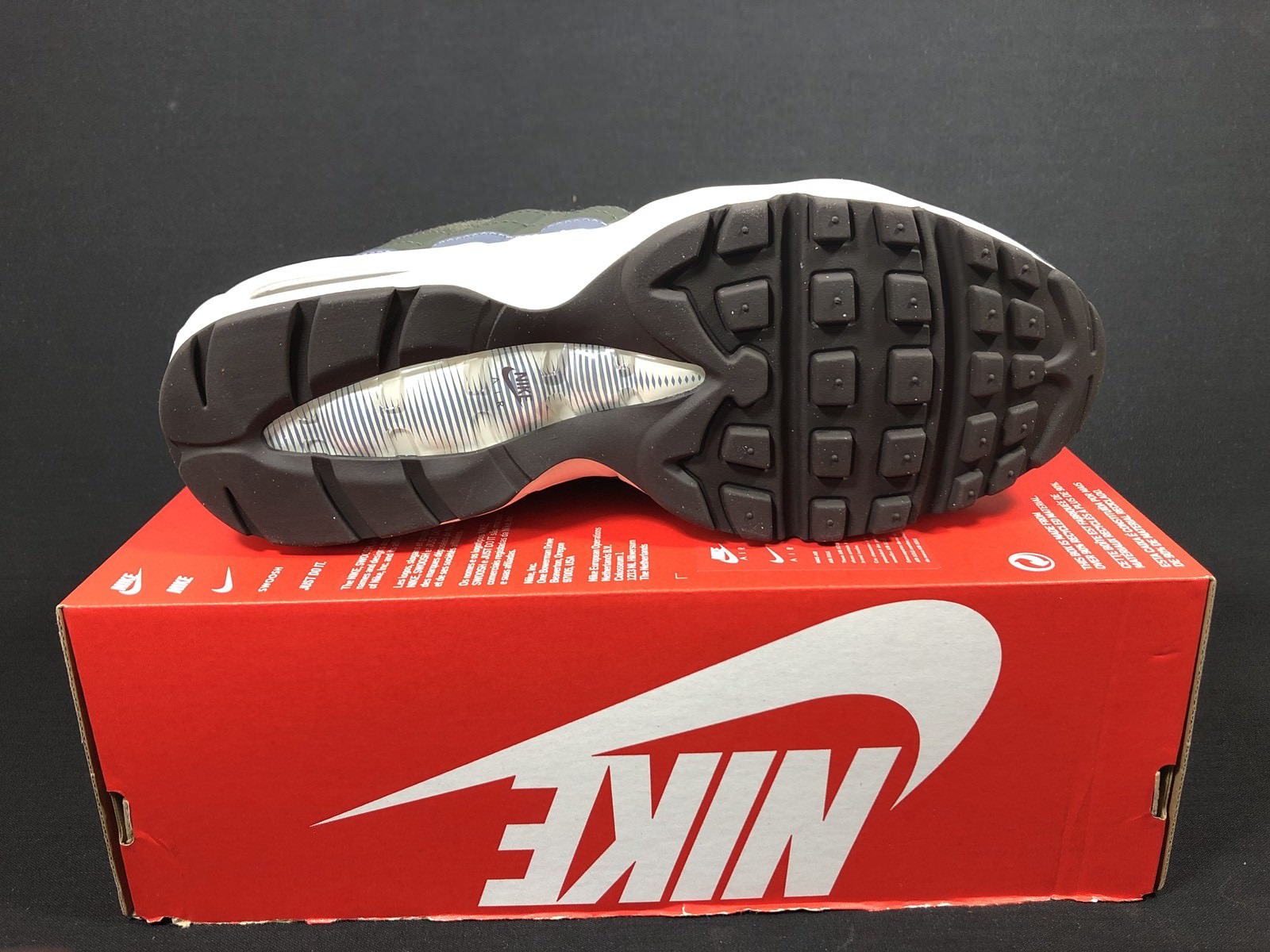 Nike air max 95 sonodiventate sequoia / luce di dimensioni carbonio dimensioni di uk10 / us11 / cm29 / eur45 538416-300 8a0f85 Nike air max 95 sonodiventate sequoia / luce di dimensioni carbonio dimensioni di uk10 / us11 / cm29 / eur45 538416-300 8a0f85