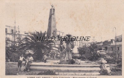TORRE DEL GRECO: Municipal Villa - Monument to the Fallen