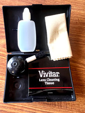 Vivitar lens cleaning kit and case