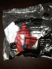 2016 McDonald's The Angry Birds Movie  7 Red - Happy Meal Toys -New  Sealed