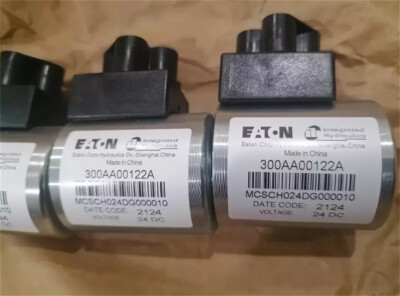 1PCS EATON VICKERS 300AA00122A MCSCH024DG000010 Solenoid valve coil 24VDC