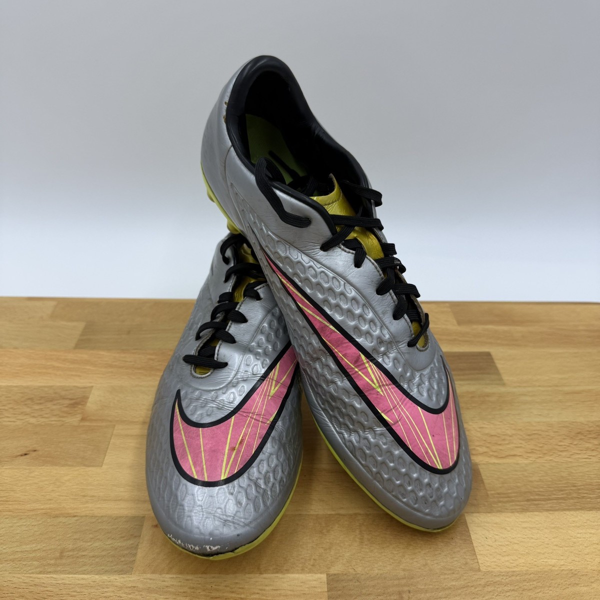 Nike Mens HyperVenom Soccer Cleats Size 11 677585-069 FG Chrome