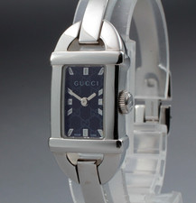 NEAR MINT GUCCI 6800L Bangle 16mm Black Dial Quartz Women's Watch From JAPAN