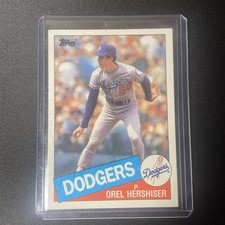 1985 Topps Orel Hershiser Rookie Baseball Card Los Angeles Dodgers #493 A. rookie card picture