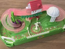 Little Live Pets Lil' Ladybug Garden Replacement PlaySet Replacement