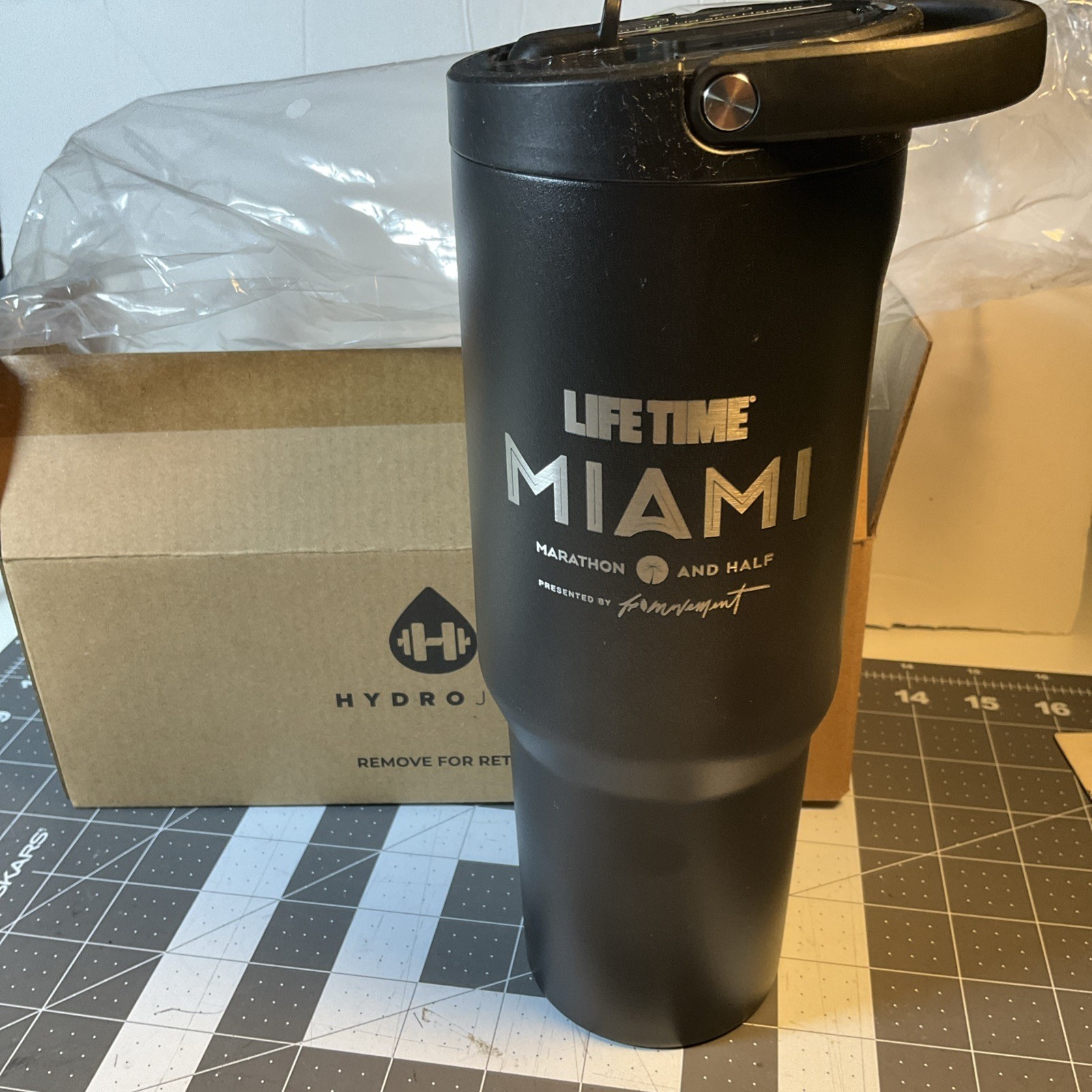 NEW Lifetime Miami marathon And Half 32oz Black HydroJug Sports Cup Water Bottle
