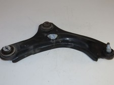 Triangle de suspension Mitsubishi COLT