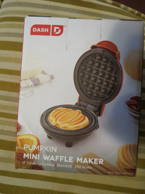 dash mickey mouse waffle maker