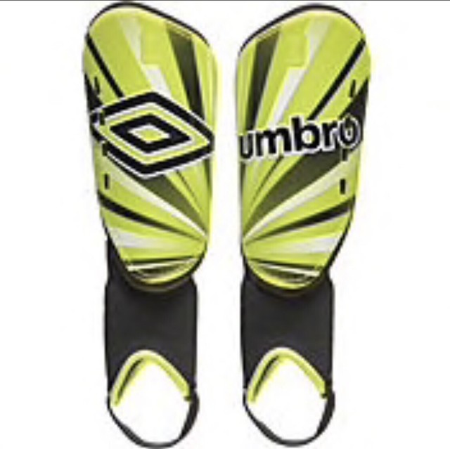 umbro soccer shin guards