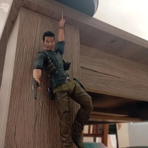 NECA Uncharted 4 A thief's end NATHAN DRAKE Action Figure Model Toys Collectable - Picture 2 of 9