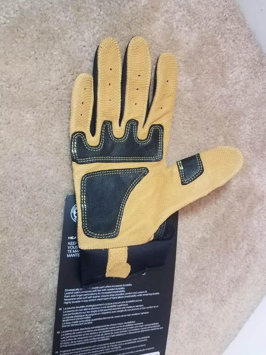 Under armour men's clearance cage baseball gloves