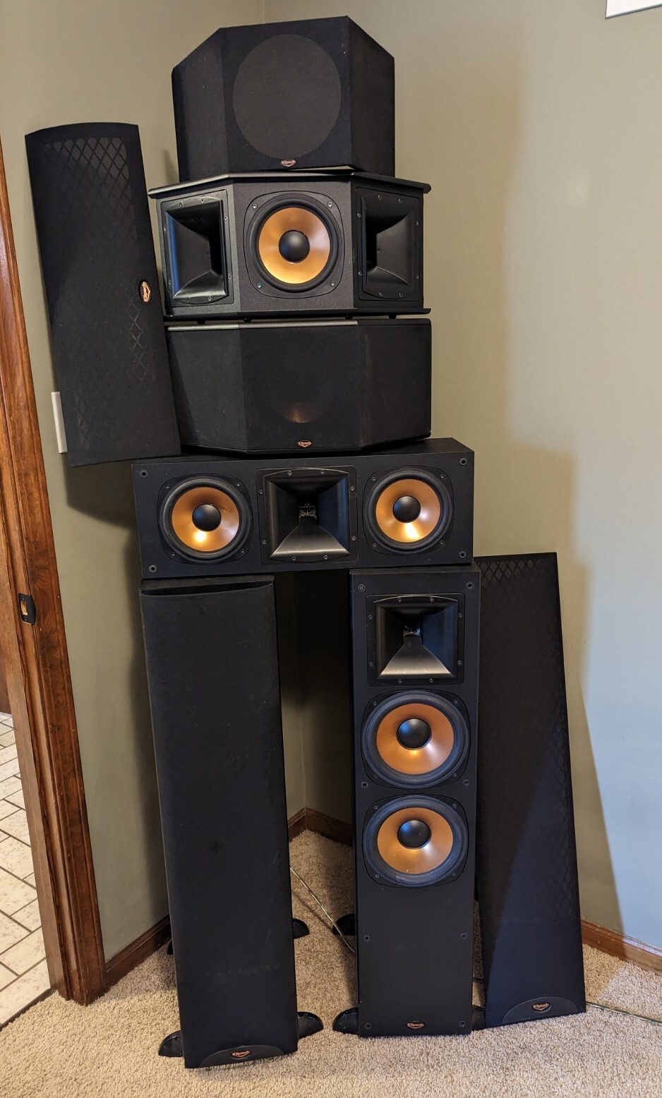 Klipsch Reference Series Home Theater Speakers RF3 II 5.1 Surround Set