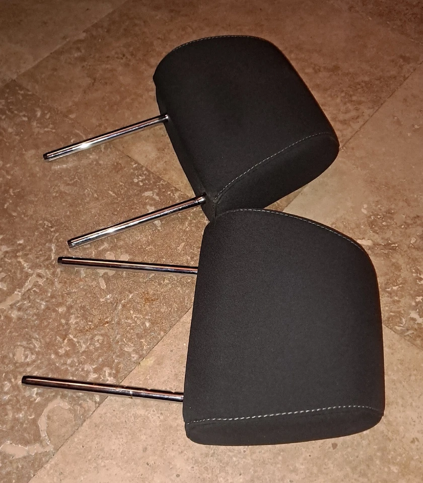 2015-2018 Ford Focus Front Seat Cloth Head Rest Set of 2 Black 2016 2017 Foto 4 de 4