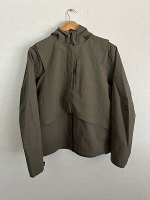 Nike Run Division Storm-Fit Running Athletic Jacket DV1247 Women s Size Medium