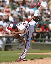 JAVY GUERRA  CHICAGO WHITE SOX   ACTION SIGNED 8x10