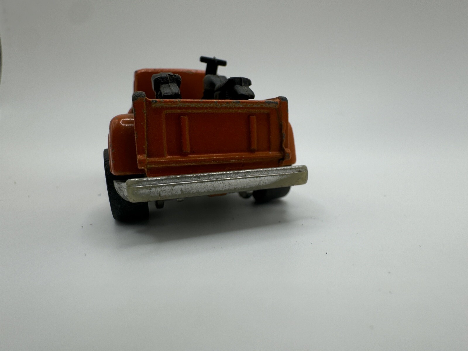 Picture 3 of 6
