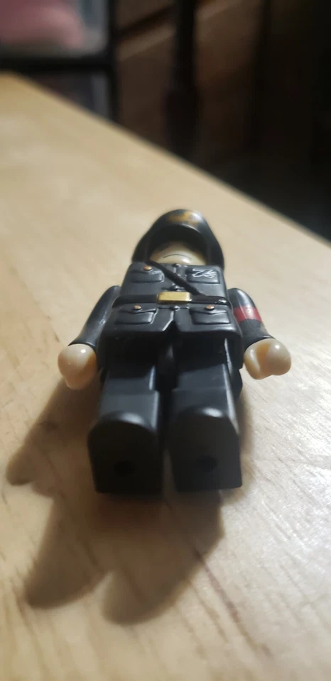 Figura de importación muy rara Tokyo Tribe 2 Skunk Soldier Kubrick Bearbrick Medicom Foto 3 de 3