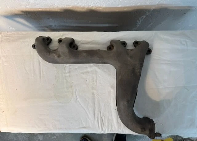 65-66 Buick Gran Sport NOS Left Exhaust Manifold - Image 3 of 4