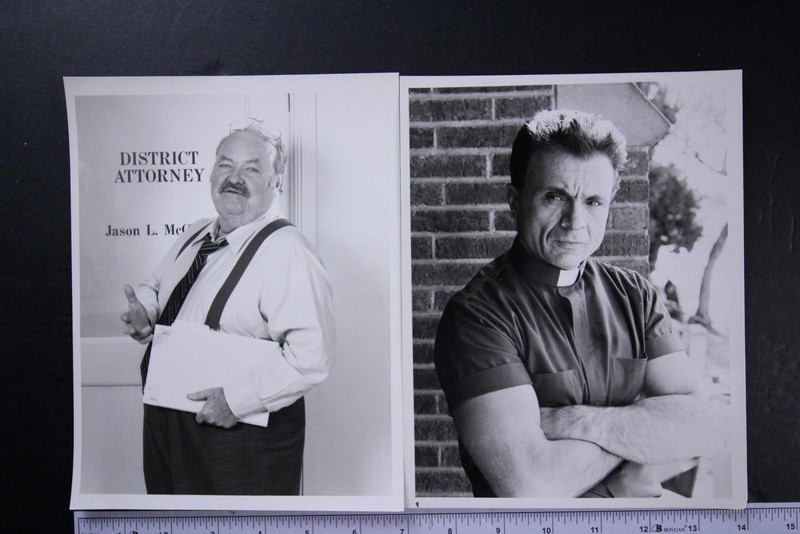 LOT: 48 1980s TV/MOVIE PRESS 7 x 9 PHOTOS as seen in my 24 Photos (id5159)