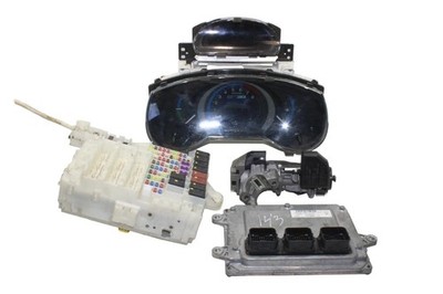 HONDA INSIGHT ZE Zündset 39730-SWA-Y0 TM8-E220 37820-RBJ-E79 1.30 24296307