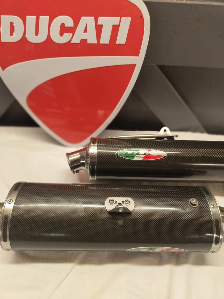 Ducati 916 748 996 998 Bos carbon cans. 45mm - Image 4 of 4