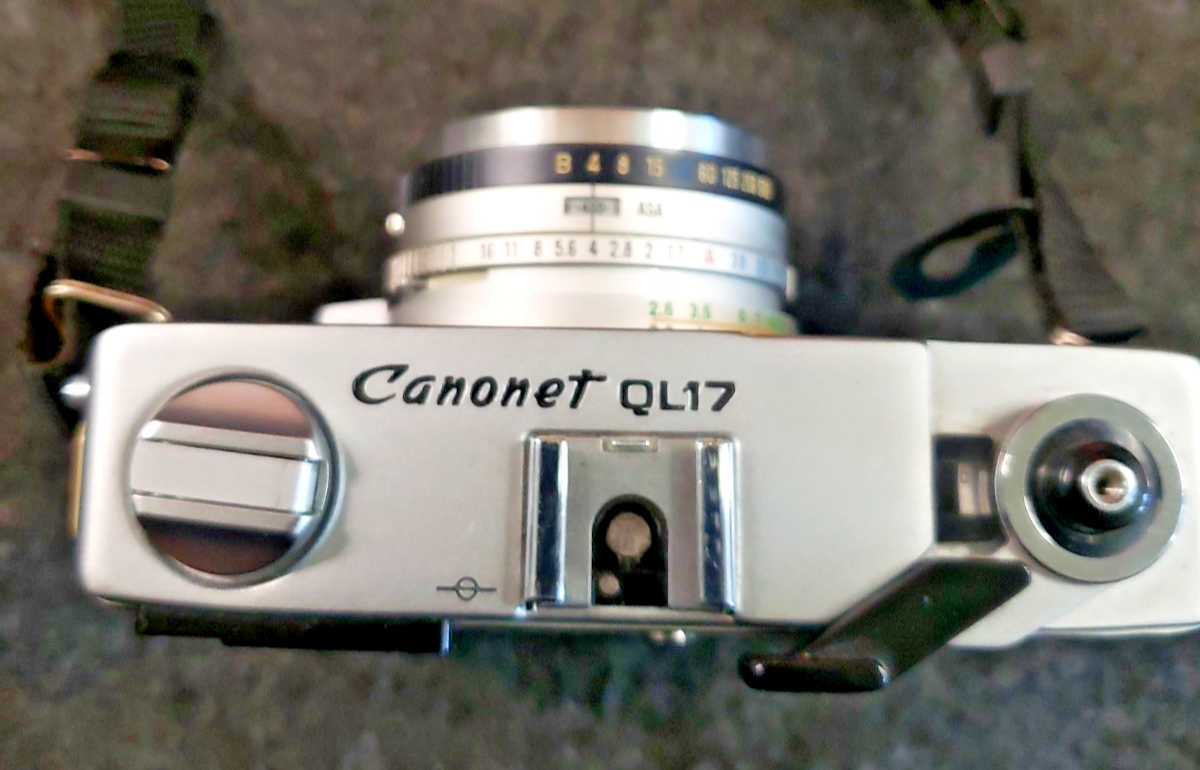 Vintage Canon Canonet QL17 GIII 35mm Film Camera 40mm Lens