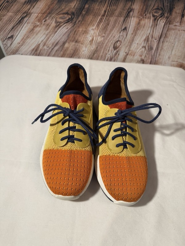 L'AMOUR DES PIEDS Shoes Size 7 Yellow Orange Navy Havana Stretch Sneaker