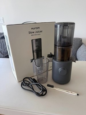 Hurom H310A Compact Easy Clean Slow Juicer - Color: Charcoal/Matte Black